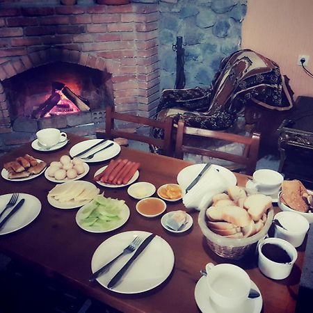 Hotel Villa Eniseli Екстериор снимка